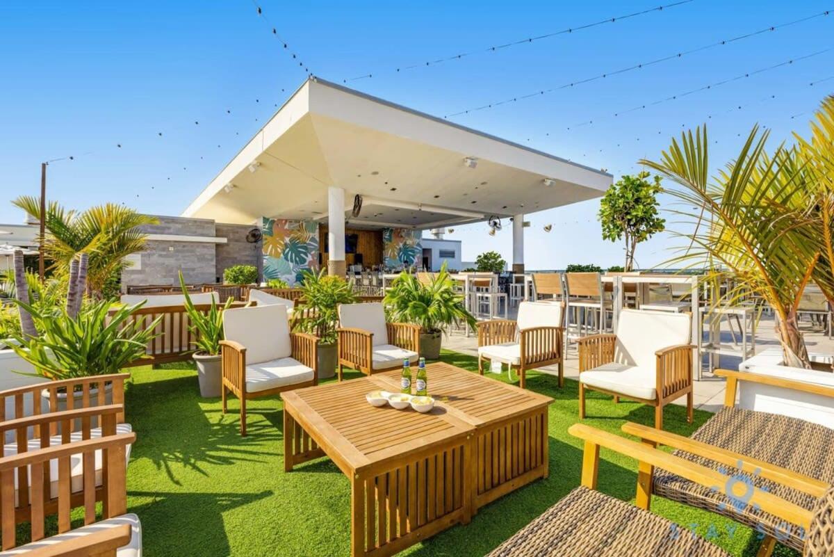 Lx Oasis Beachfront-Rt Infinity Pool Hollywood Ngoại thất bức ảnh